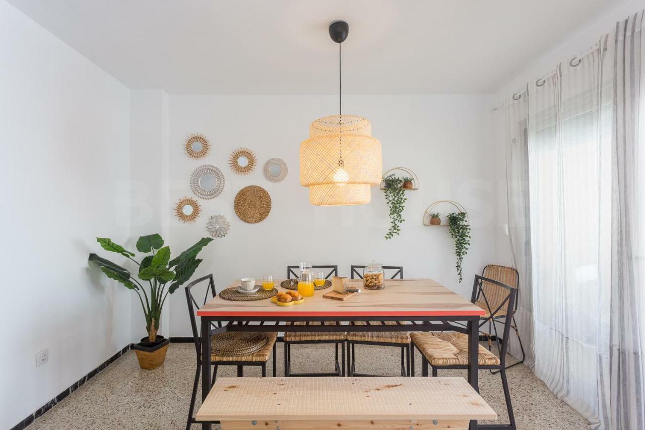 Cozy Apartment In Salinetas Beach. Exteriör bild