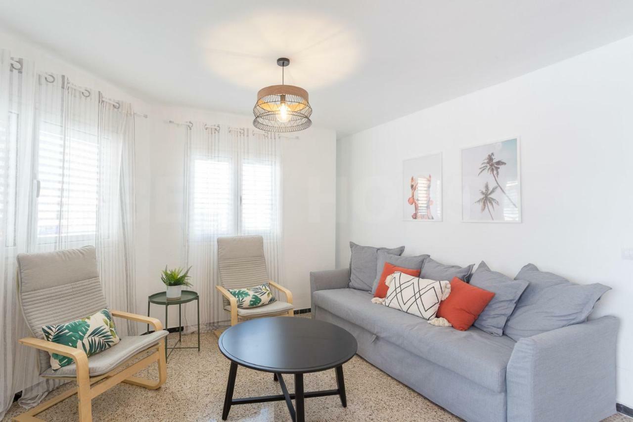 Cozy Apartment In Salinetas Beach. Exteriör bild